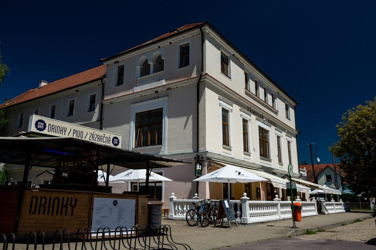 Grandhotel Sluchatko - Ex Zamecky Hotel Vranov nad Dyjí Buitenkant foto