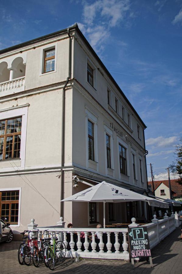 Grandhotel Sluchatko - Ex Zamecky Hotel Vranov nad Dyjí Buitenkant foto